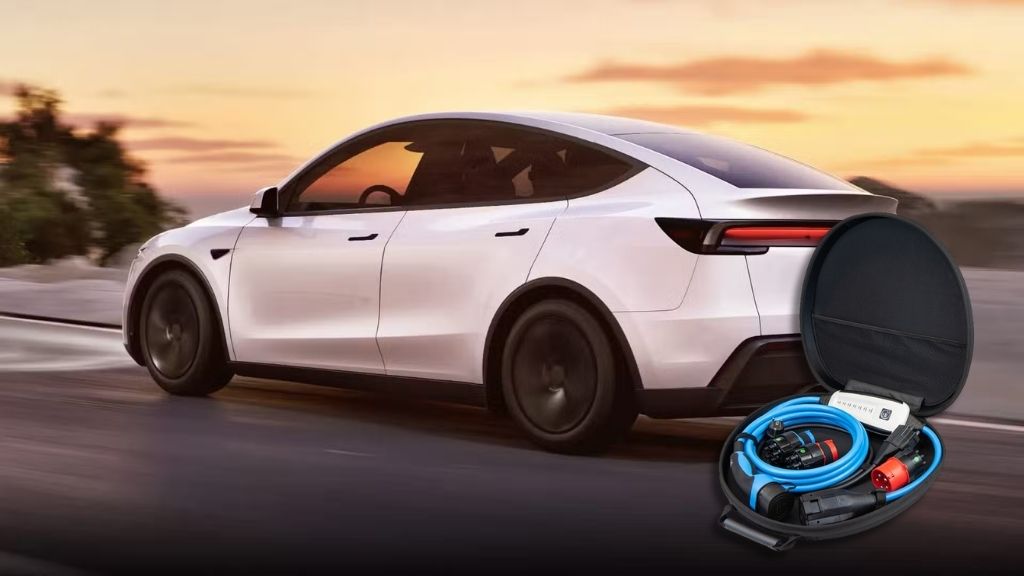 Tesla Model Y Türkiye’de satışta! Elektrikli SUV’unuzu NRGkick taşınabilir şarj cihazı ile evde, yolda, her yerde kolayca şarj edin.
